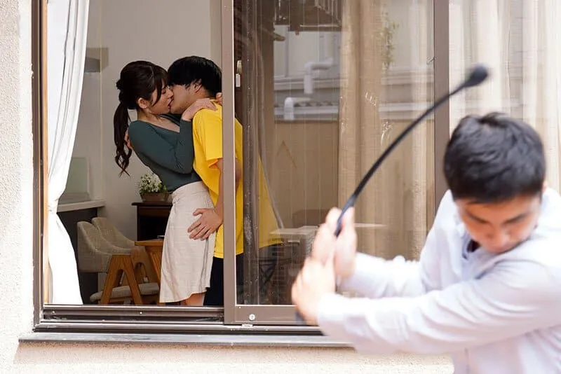 Chồng mãi mê với công việc, vợ nảy sinh tình cảm với em anh xã vì cô đơn